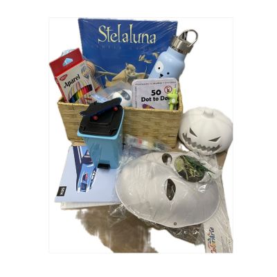 Boo Basket 2.0 M, coș cadou de Halloween pentru copii cu Stelaluna, termos SEIK și set de pictat dovleac